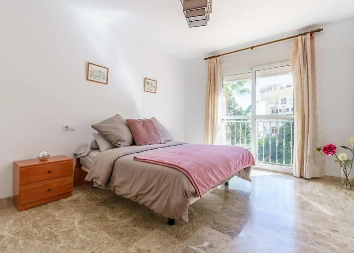 Malagasuite Lovely & Comfy Apartament *