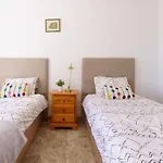 Апартаменти Malagasuite Lovely & Comfy *